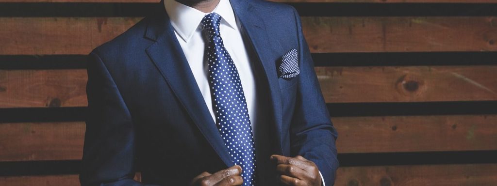 Quelle cravate choisir pour un entretien d’embauche ? 5 conseils